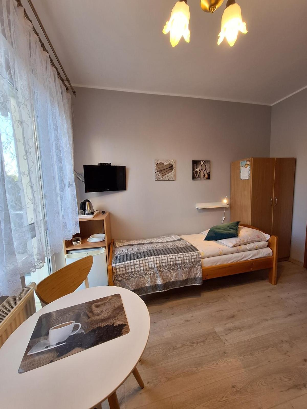 Helios Hotell Dębki Eksteriør bilde