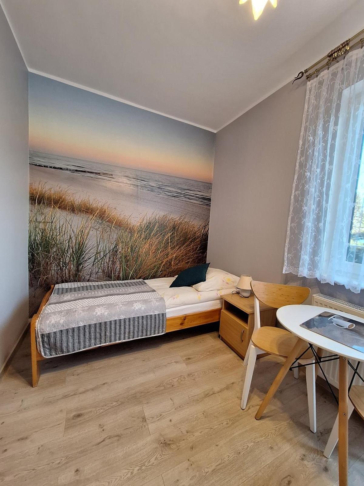 Helios Hotell Dębki Eksteriør bilde